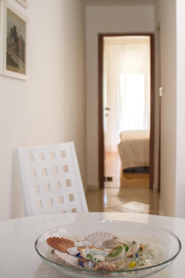 Apartment Palm View II Ровінь Екстер'єр фото