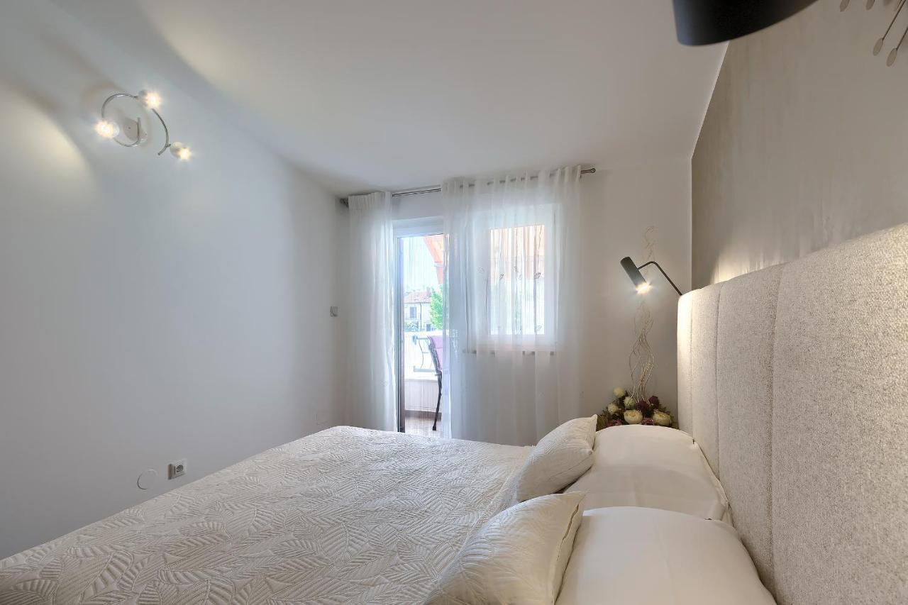 Apartment Palm View II Ровінь Екстер'єр фото