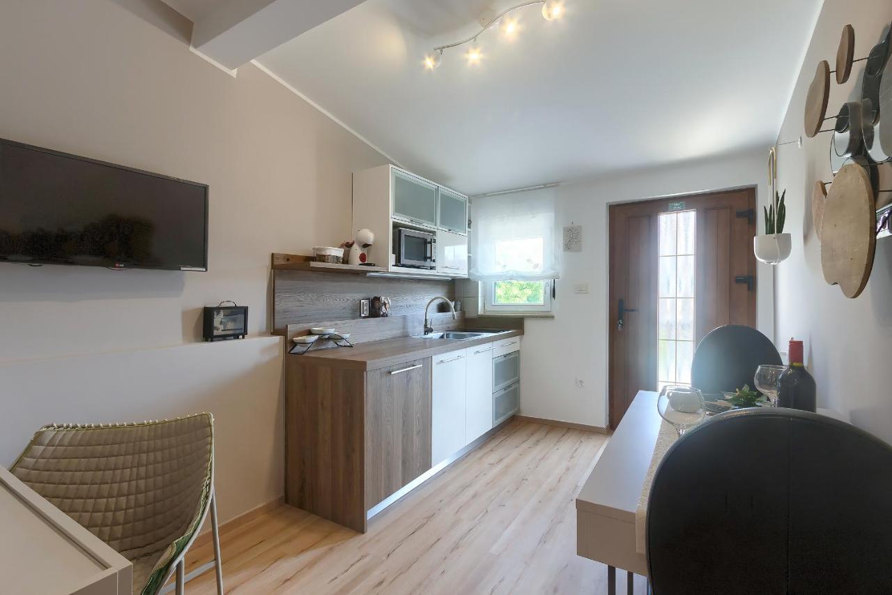 Apartment Palm View II Ровінь Екстер'єр фото
